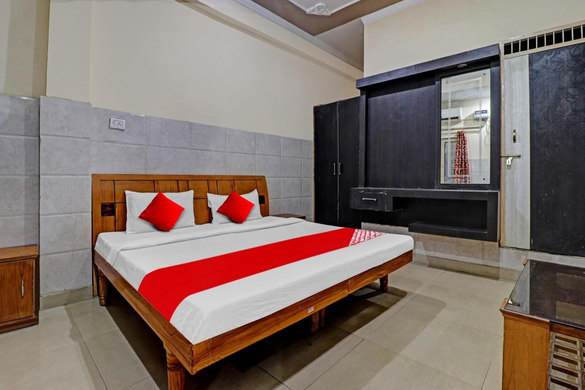 דהראדון Hotel O Vishal Paradise מראה חיצוני תמונה