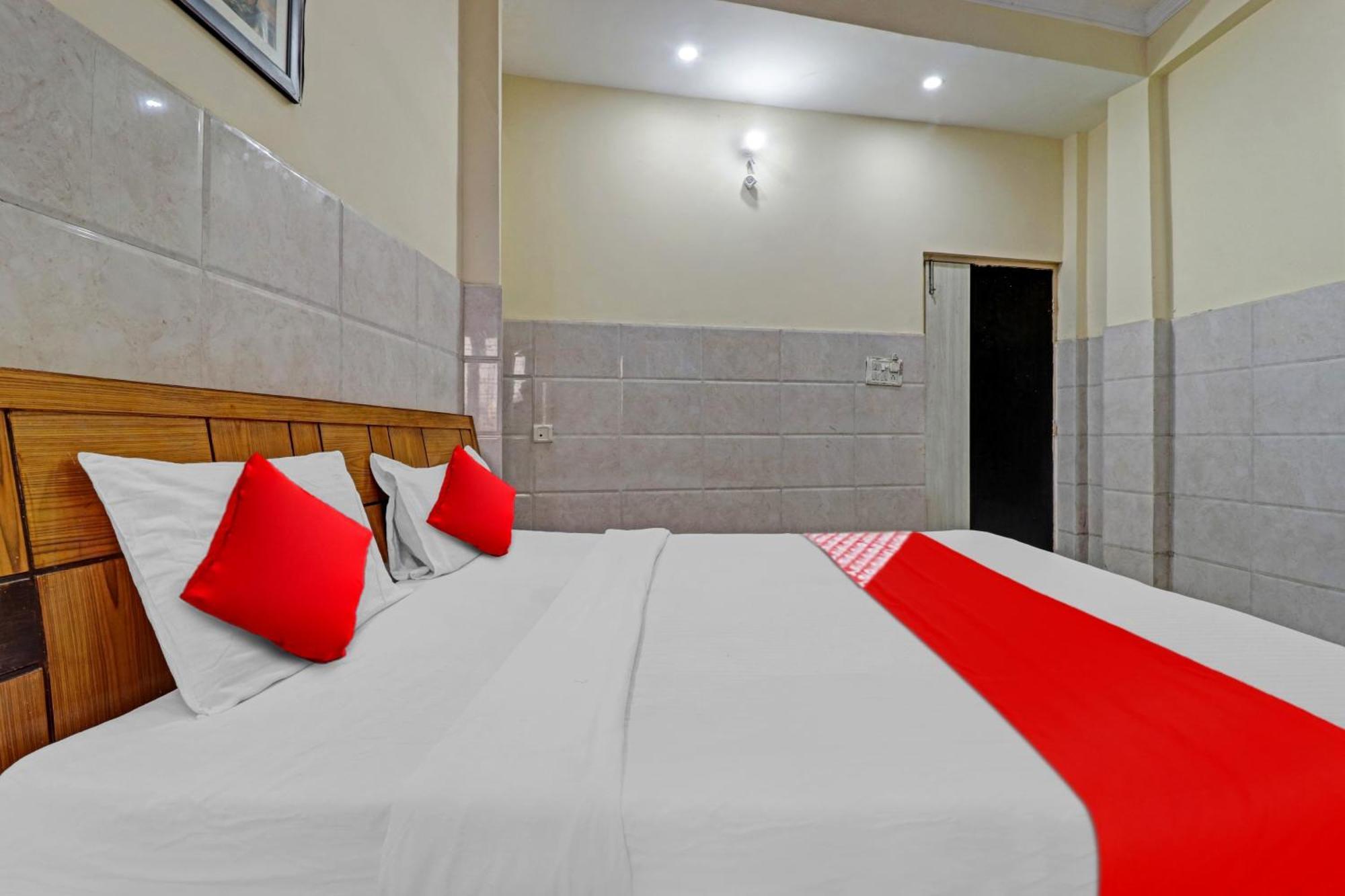 דהראדון Hotel O Vishal Paradise מראה חיצוני תמונה