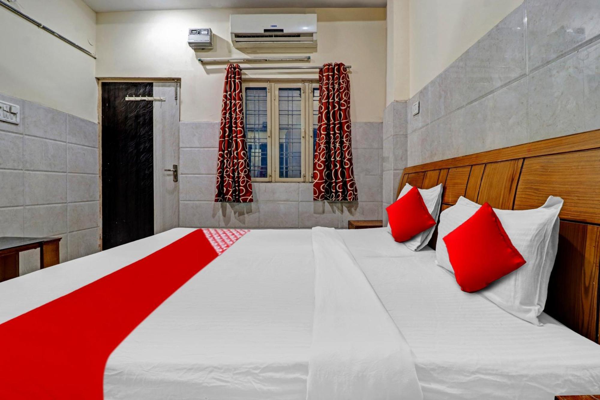 דהראדון Hotel O Vishal Paradise מראה חיצוני תמונה