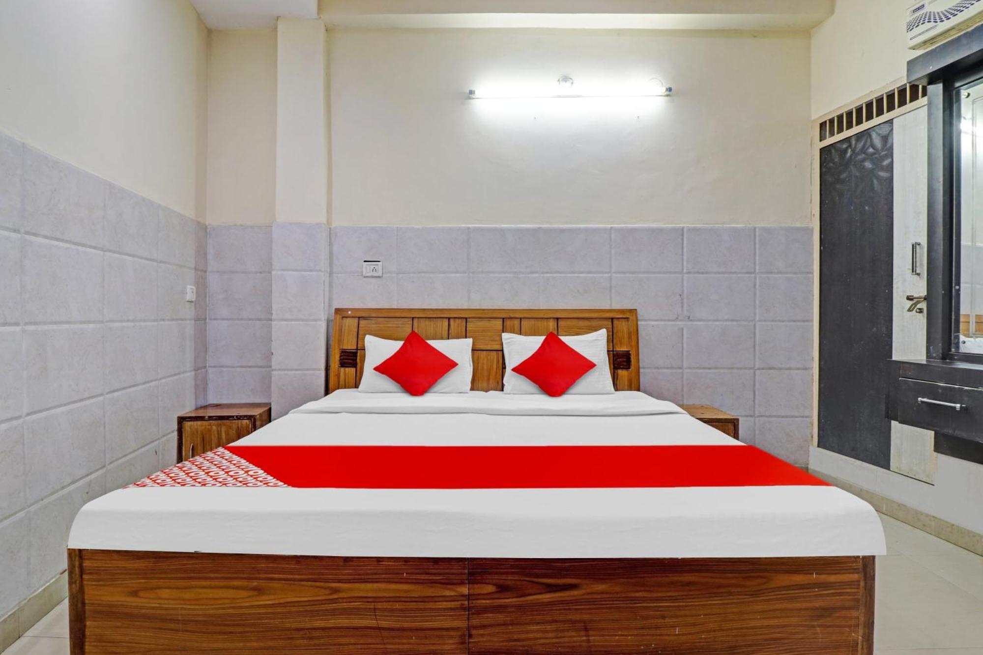 דהראדון Hotel O Vishal Paradise מראה חיצוני תמונה
